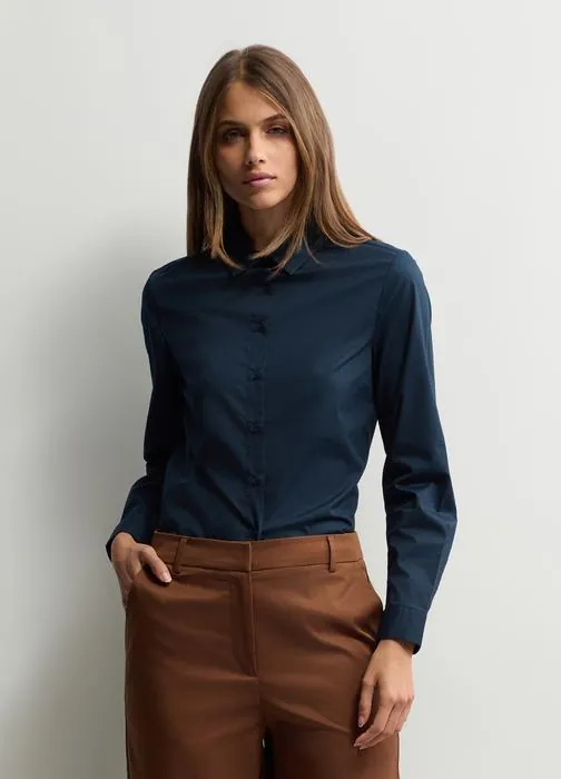 Ženska slim fit košulja s francuskim ovratnikom