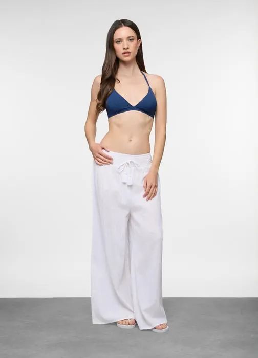 Ženski bikini top s trokutastim košaricama