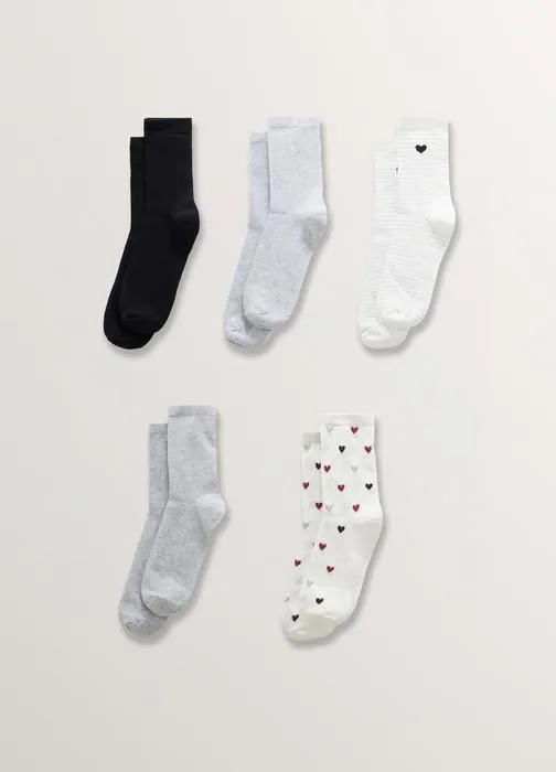 Paket od 5 pari čarapa za žene
