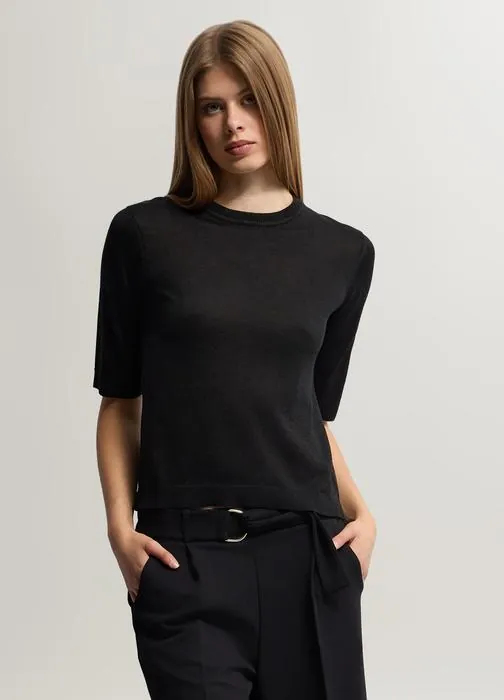 Bluza stegnuta pri dnu