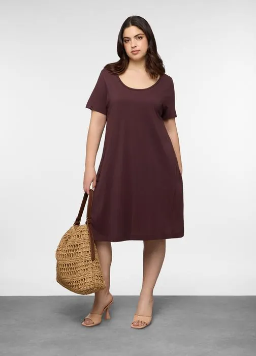 Kratka haljina okruglog izreza za žene curvy