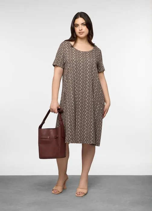 Kratka haljina za žene curvy