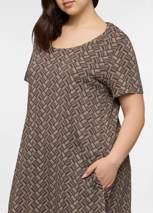 Kratka haljina za žene curvy