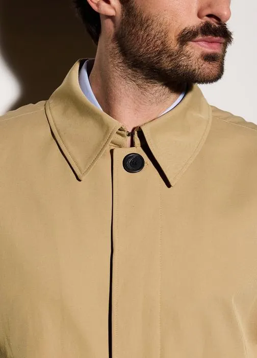 Muški kaput stila trench