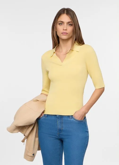 Ženska polo majica s rebrastom strukturom i V-izrezom