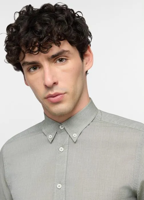 Muška košulja regularnog kroja s button-down ovratnikom