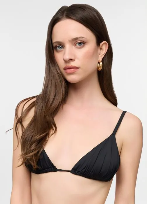 Ženski bikini trokut